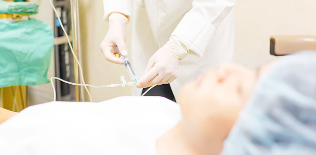 眠っている間に治療が終了する「睡眠無痛治療」