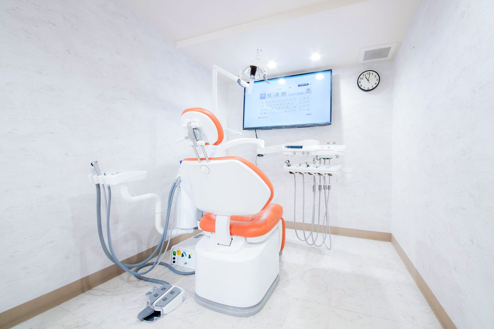 「半個室」診療室